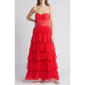 Hutch Evi Strapless Plissé Gown Red Romantic Floral Size 14 W Plus NWT Gorgeous
